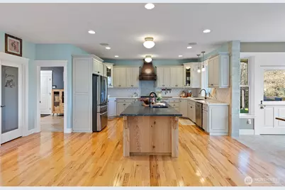 10002 62nd St NW, Gig Harbor, WA 98335 - Photo 11