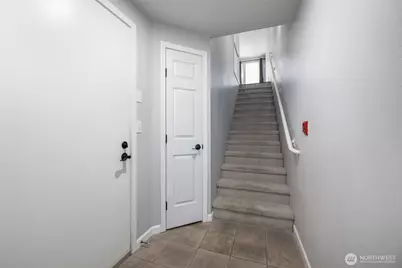 16125 Juanita-Woodinville Way NE #805, Bothell, WA 98011 - Photo 7