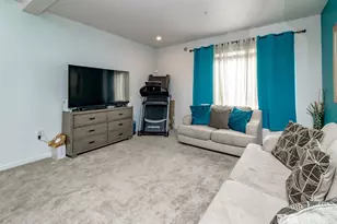 5305 Military Rd E, Tacoma, WA 98446 - Photo 17