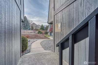 1535 Castlerock Avenue #23, Wenatchee, WA 98801 - Photo 21