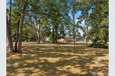 15202 Washington Avenue SW, Lakewood, WA 98498 - Photo 3