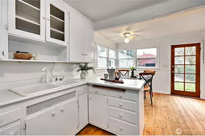 1522 N Cambrian Avenue, Bremerton, WA 98312 - Photo 9