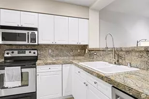 2244 132nd Ave SE, Bellevue, WA 98005 - Photo 5