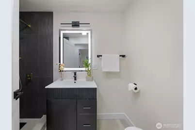 8821 S D Street, Tacoma, WA 98444 - Photo 11