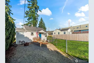 1022 Sheridan Road, Bremerton, WA 98310 - Photo 3