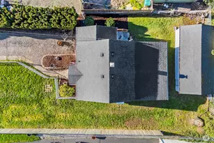 1022 Sheridan Rd, Bremerton, WA 98310 - Photo 5