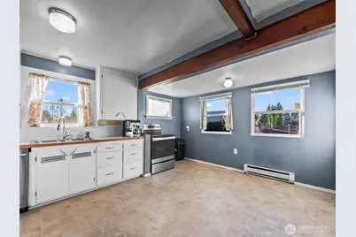 1022 Sheridan Road, Bremerton, WA 98310 - Photo 13