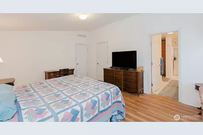 11129 Corey Lane NE, Poulsbo, WA 98370 - Photo 17