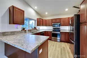 8449 NW Wildcat Lake Rd, Bremerton, WA 98312 - Photo 9