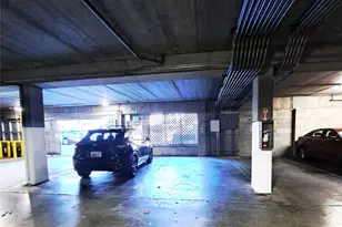 13717 Linden Ave N, Seattle, WA 98133 - Photo 15