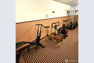 13717 Linden Avenue N #215, Seattle, WA 98133 - Photo 13