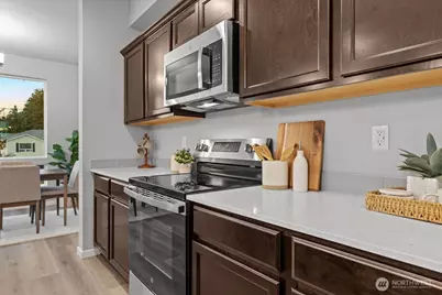 7025 Rainier Drive #D, Everett, WA 98203 - Photo 11