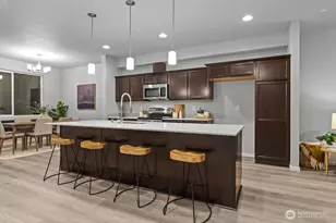 7025 Rainier Dr, Everett, WA 98203 - Photo 7