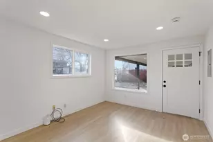 15124 Washington Ave SW, Lakewood, WA 98498 - Photo 5