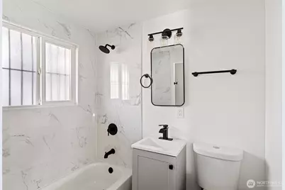 15124 Washington Avenue SW, Lakewood, WA 98498 - Photo 29