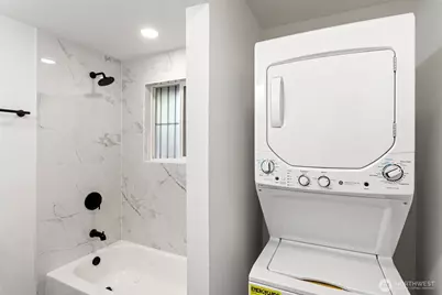 15124 Washington Avenue SW, Lakewood, WA 98498 - Photo 13