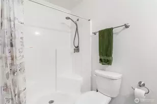 123 E 9th Ave, Moses Lake, WA 98837 - Photo 19