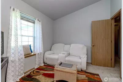 20119 86th Avenue Ct E, Spanaway, WA 98387 - Photo 7