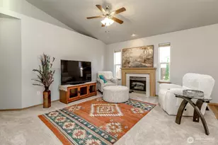 20119 86th Ave Ct E, Spanaway, WA 98387 - Photo 13