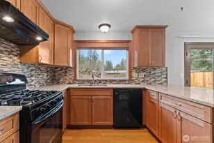 8608 9th Way SE, Lacey, WA 98503 - Photo 7