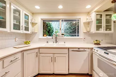 62 Cedar Hill Lane, Sequim, WA 98382 - Photo 17