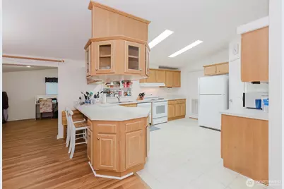 11129 Corey Lane NE, Poulsbo, WA 98370 - Photo 9