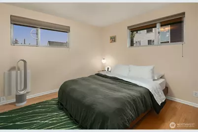 921 N 85th Street, Seattle, WA 98103 - Photo 13