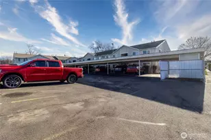 1918 J St, Walla Walla, WA 99362 - Photo 1