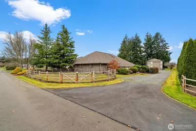 26419 12th Avenue Ct E, Spanaway, WA 98387 - Photo 33