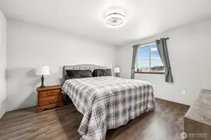 20509 5th Ave Ct E, Spanaway, WA 98387 - Photo 9