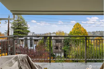 2419 E Madison Street #2461, Seattle, WA 98112 - Photo 5