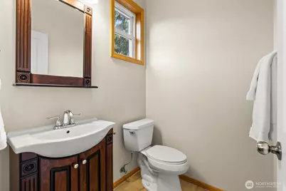 2008 Monroe Avenue, Everett, WA 98203 - Photo 13