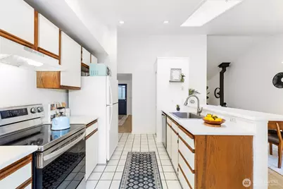 21930 Orca Drive NE, Poulsbo, WA 98370 - Photo 15