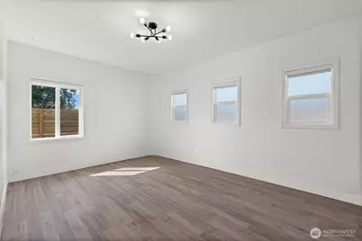 14915 Portland Avenue SW, Lakewood, WA 98498 - Photo 9