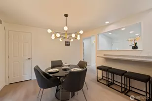 18045 3rd Ave NE, Shoreline, WA 98155 - Photo 11