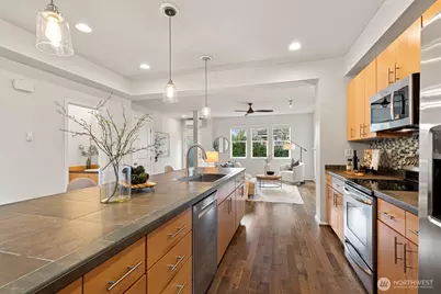 6503 29th Avenue SW, Seattle, WA 98126 - Photo 7