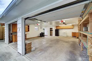 11002 147th St E, Puyallup, WA 98374 - Photo 31