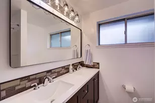 11002 147th St E, Puyallup, WA 98374 - Photo 21