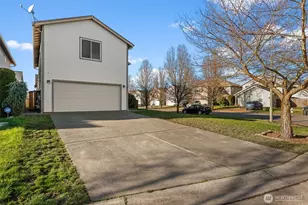 10005 Cole Ct SE, Yelm, WA 98597 - Photo 3