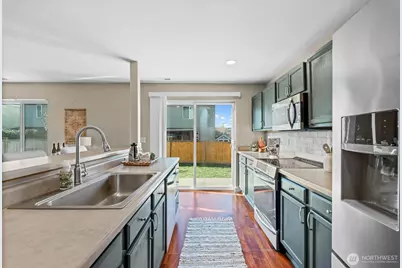 10005 Cole Court SE, Yelm, WA 98597 - Photo 11