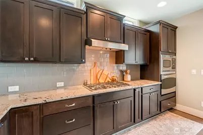 619 Graham Avenue NE, Renton, WA 98059 - Photo 7