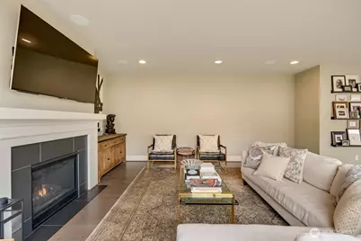 619 Graham Avenue NE, Renton, WA 98059 - Photo 17