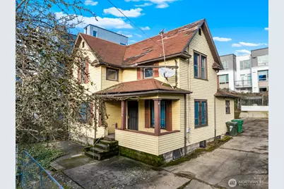 3226 S Edmunds Street, Seattle, WA 98118 - Photo 1
