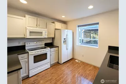 4910 147th Place SE, Everett, WA 98208 - Photo 5