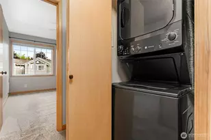 641 W Horton, Bellingham, WA 98226 - Photo 19