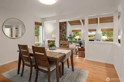 15907 SE 48th Drive, Bellevue, WA 98006 - Photo 11