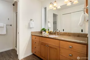 15907 SE 48th Dr, Bellevue, WA 98006 - Photo 25