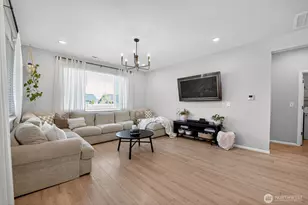 13519 197th St E, Graham, WA 98338 - Photo 3