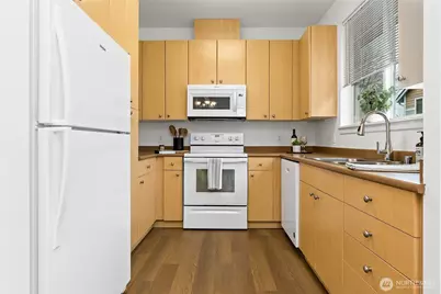 6129 Lindsay Drive SE #C8, Auburn, WA 98092 - Photo 9