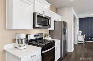 28304 75th Dr NW, Stanwood, WA 98292 - Photo 11